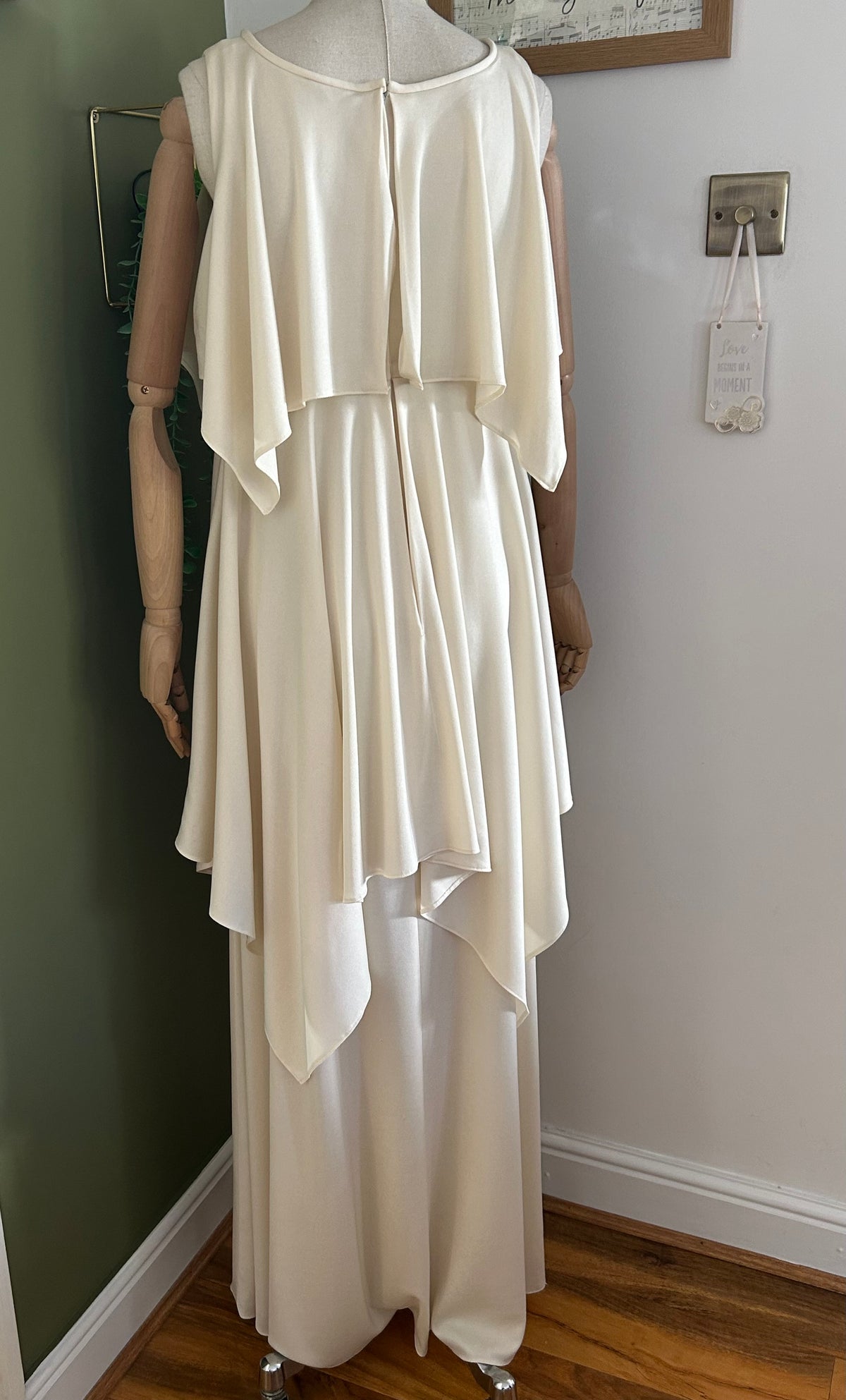 Vintage 1970s JOHN CHARLES LONDON Size 10-12 Cream Triple Layered Tassel Detail Boho Occasion Maxi Dress