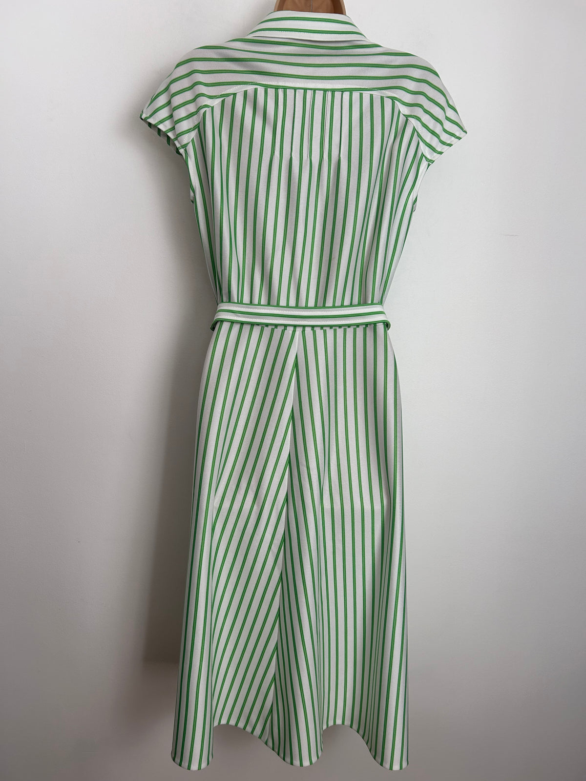 Vintage 1970s Size 10 Green & White Stripe Print Cap Sleeve Belted Fit & Flare Day Dress