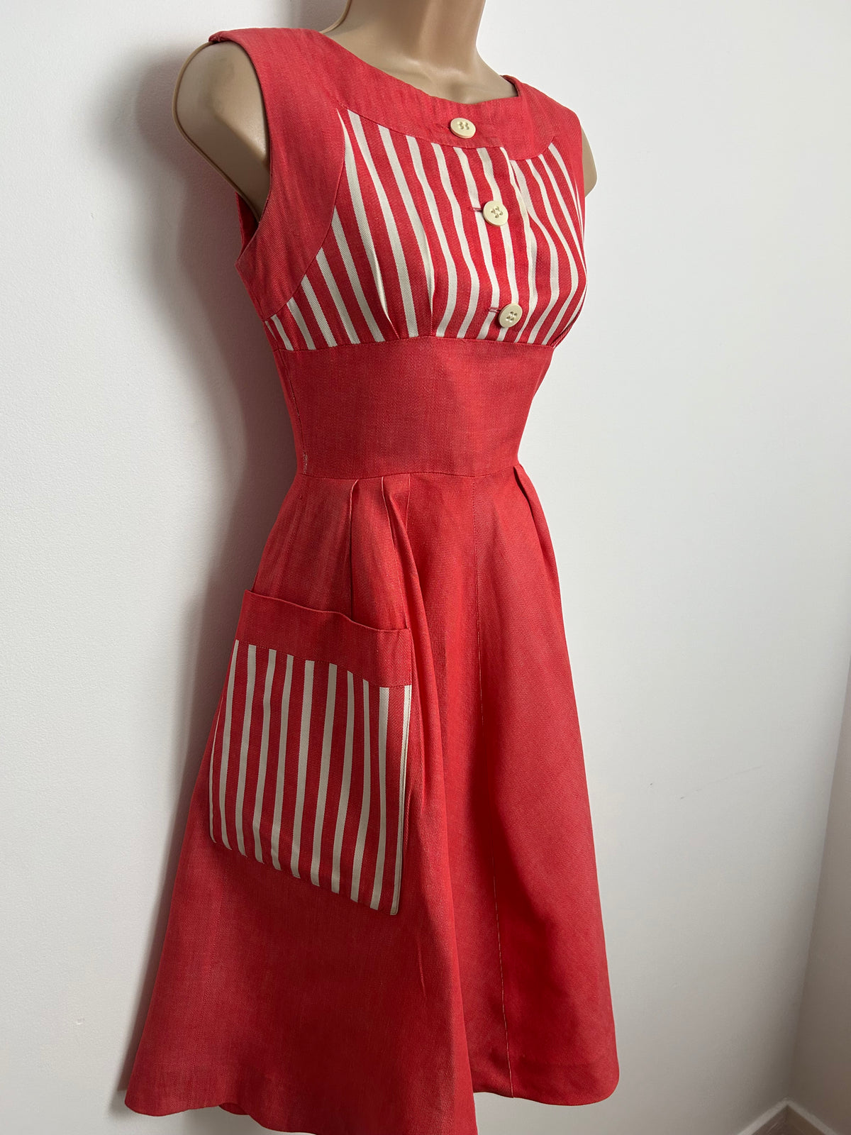 Vintage Late 1950s/Early 1960s BRIGITTE Size 6 Red & White Stripe Print Pocket Detail Pleated Rockabilly Dress