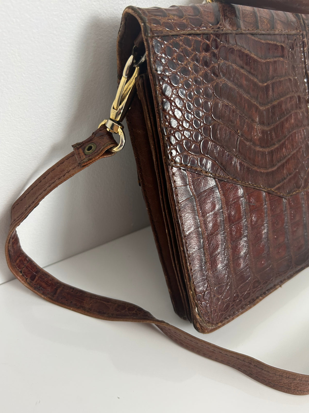 Vintage 1970s Brown Crocodile Skin Leather Handbag With Detachable Shoulder Strap