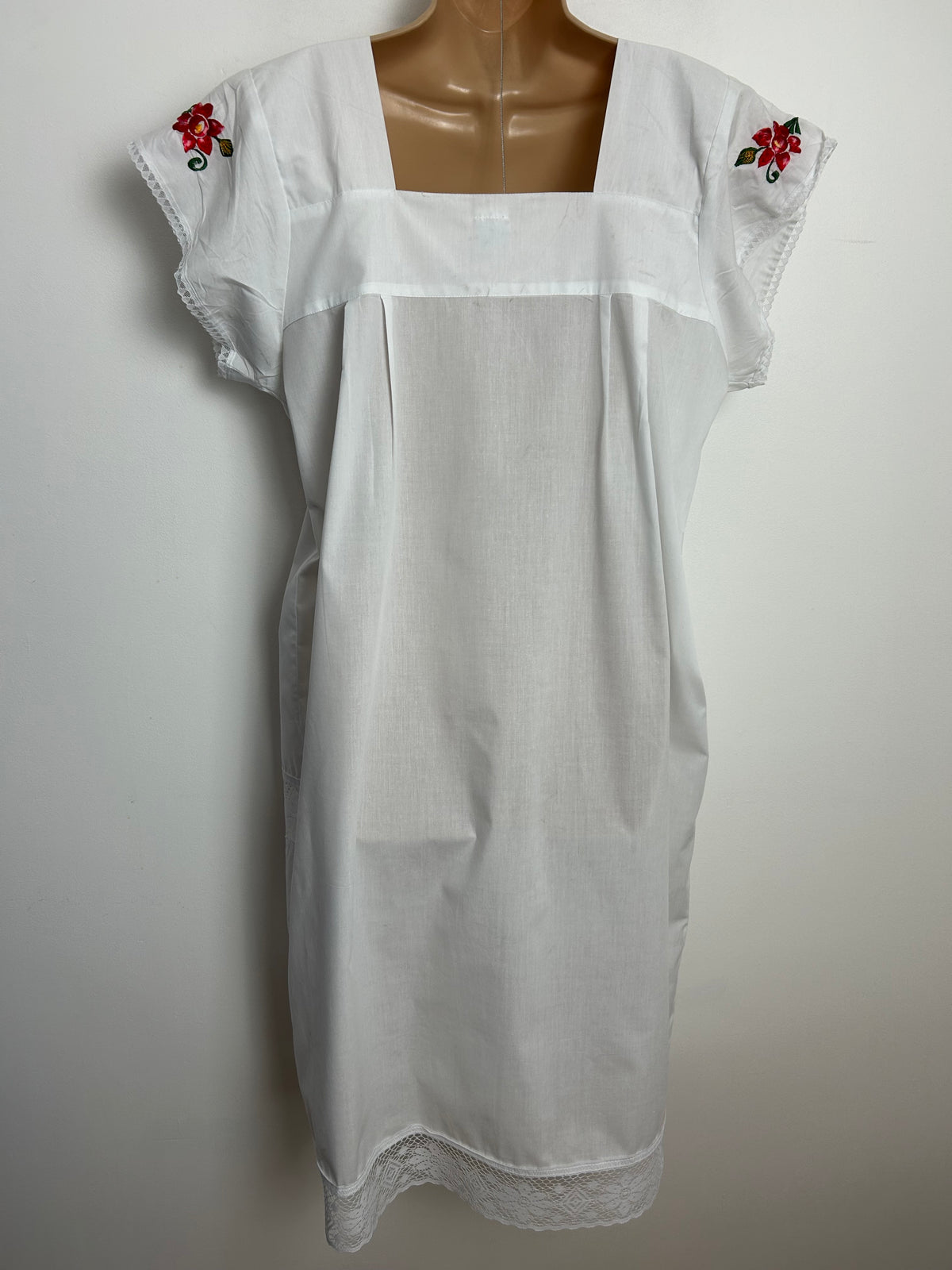 Vintage KIKE MEXICAN One Size Up To 14 White Cotton Mix Lace & Embroidered Detail Smock Tunic Dress