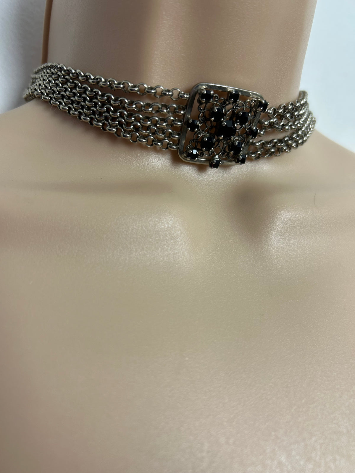Vintage 1970s Silver Tone Multi Strand Purple Stone Set Small Choker Necklace