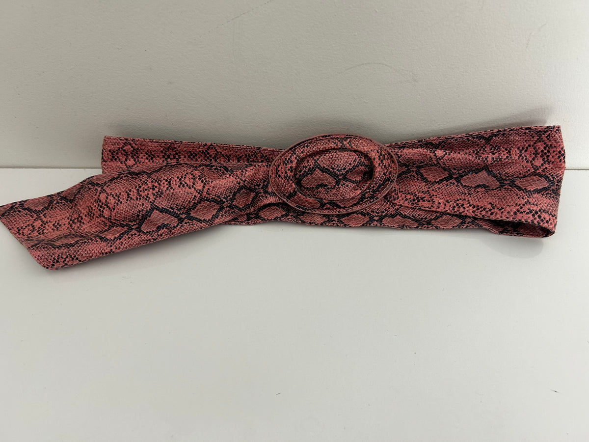 Vintage 1980s Fab Pink Python Snake Print Leather Cinch Belt