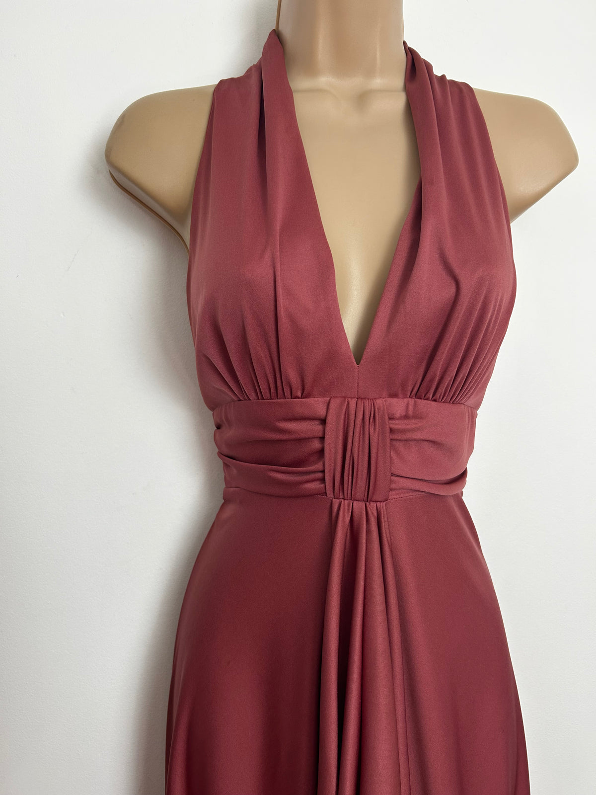 Vintage 1970s Size 8 Dusky Pink Plunge Neck Sleeveless Draped Front Occasion Maxi Dress