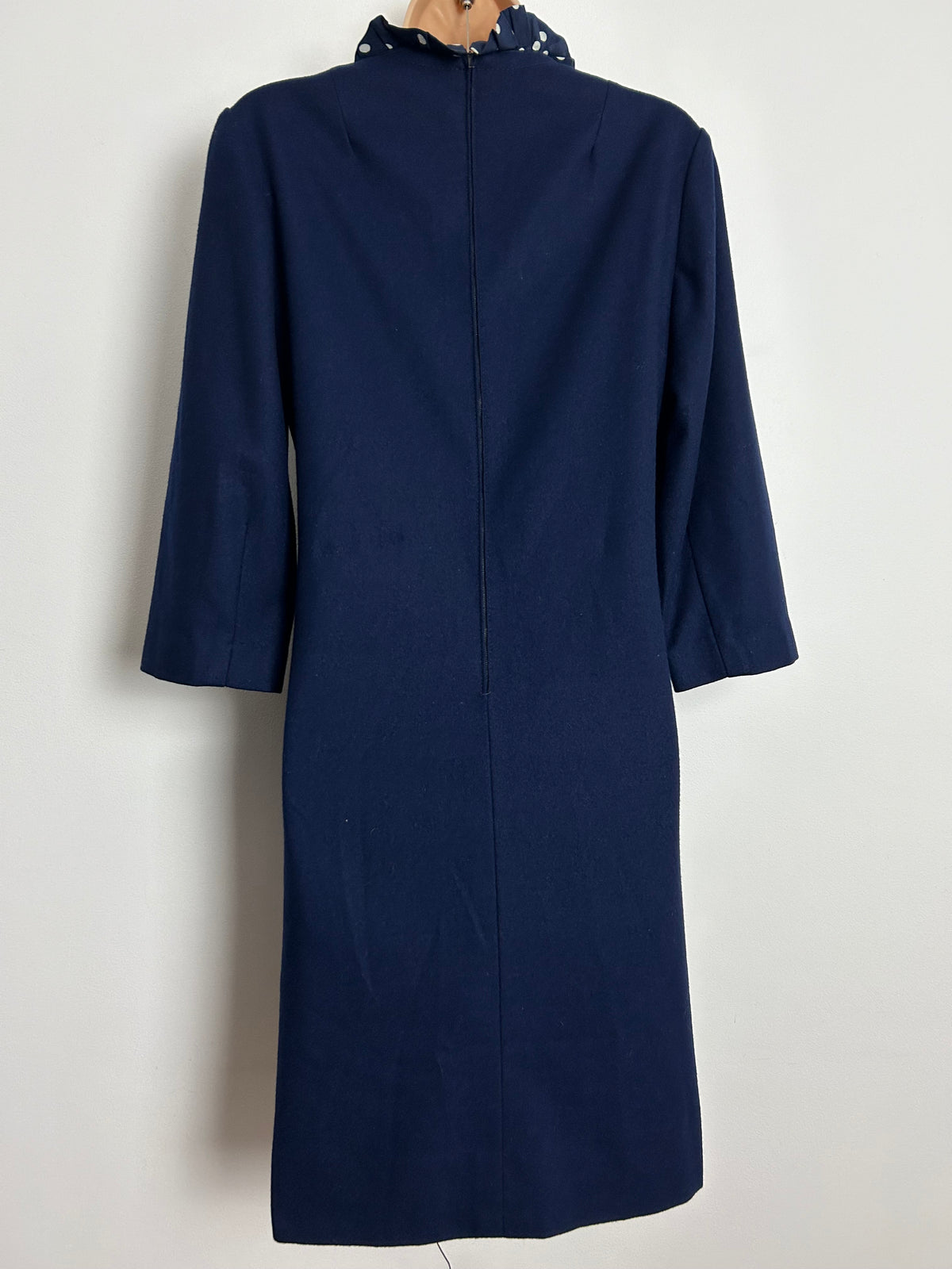 Vintage 1960s UK Size 10-12 Navy Blue Wool 3/4 Sleeve Polka Dot Collar Trim Mod Shift Dress