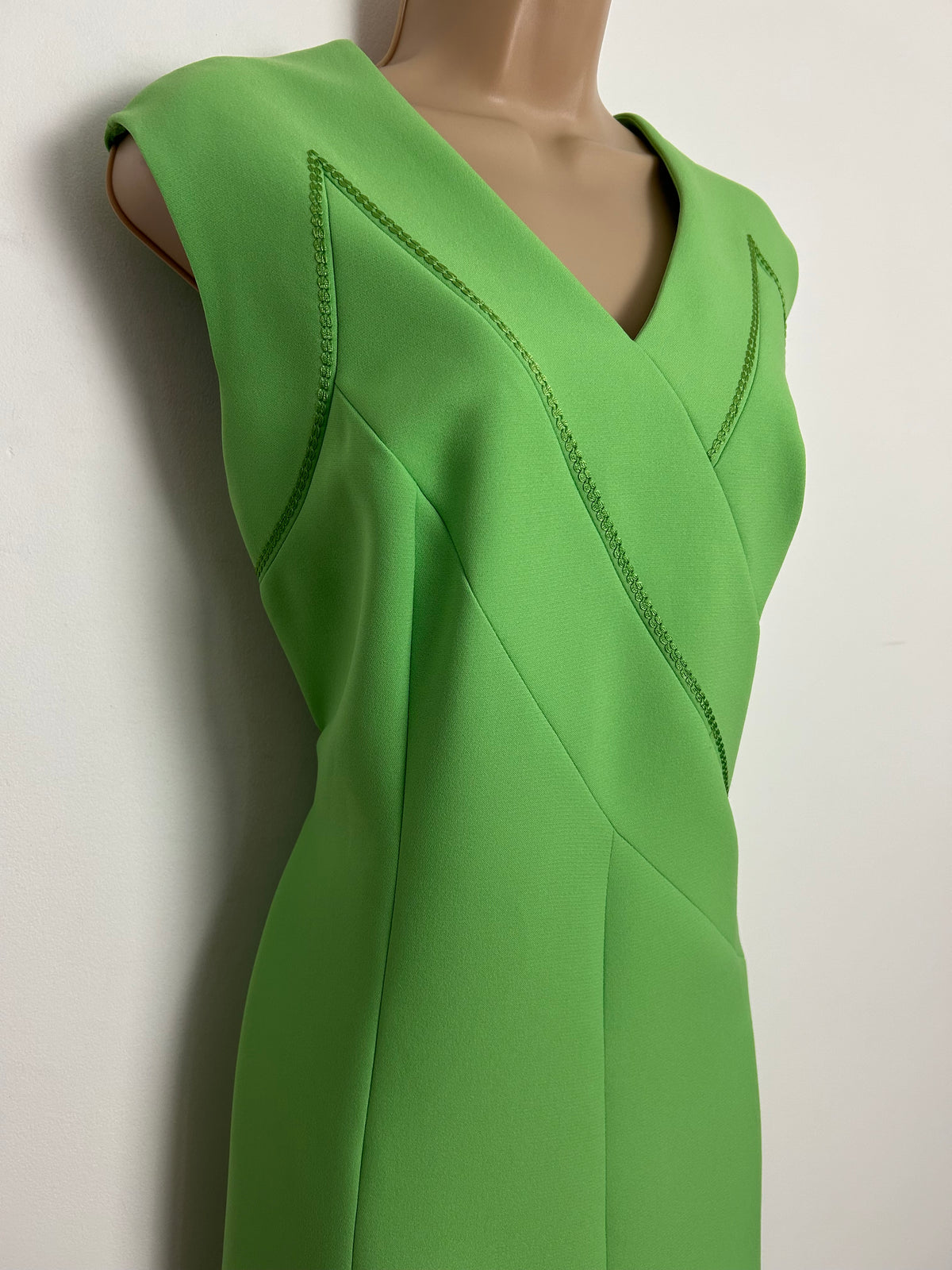 Vintage 1960s EVELYNE MODELL Size 14 Lime Green Stitch Detail Sleeveless Occasion Maxi Dress
