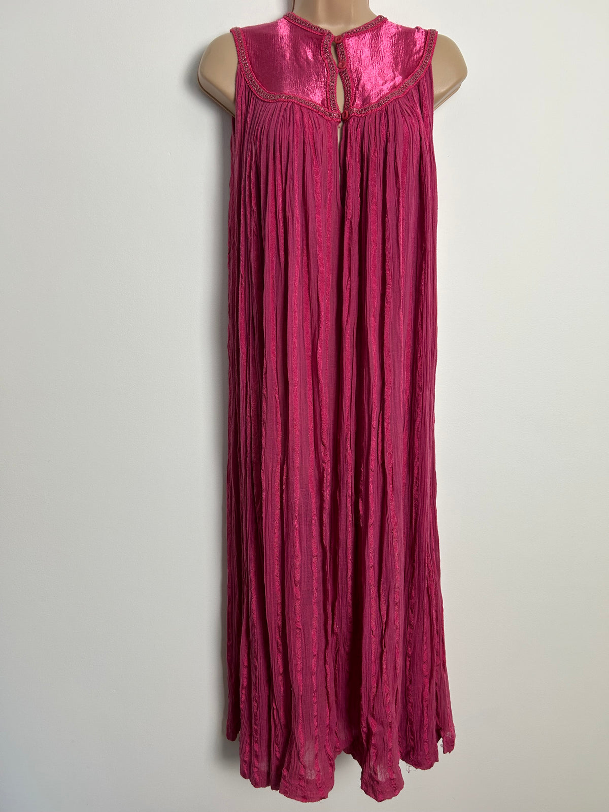 Vintage Early 1980s C&A UK Size 10 Pink Cotton Mix Cheesecloth Satin Panelled Boho Trapeze Style Midi Dress