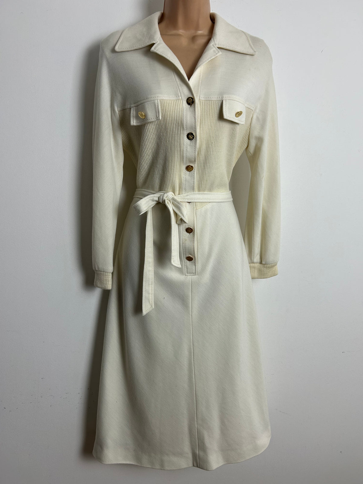 Vintage 1970s Size 12 Cream Ribbed Pocket Detail 100% Pure Wool Belted Mod Day Dress