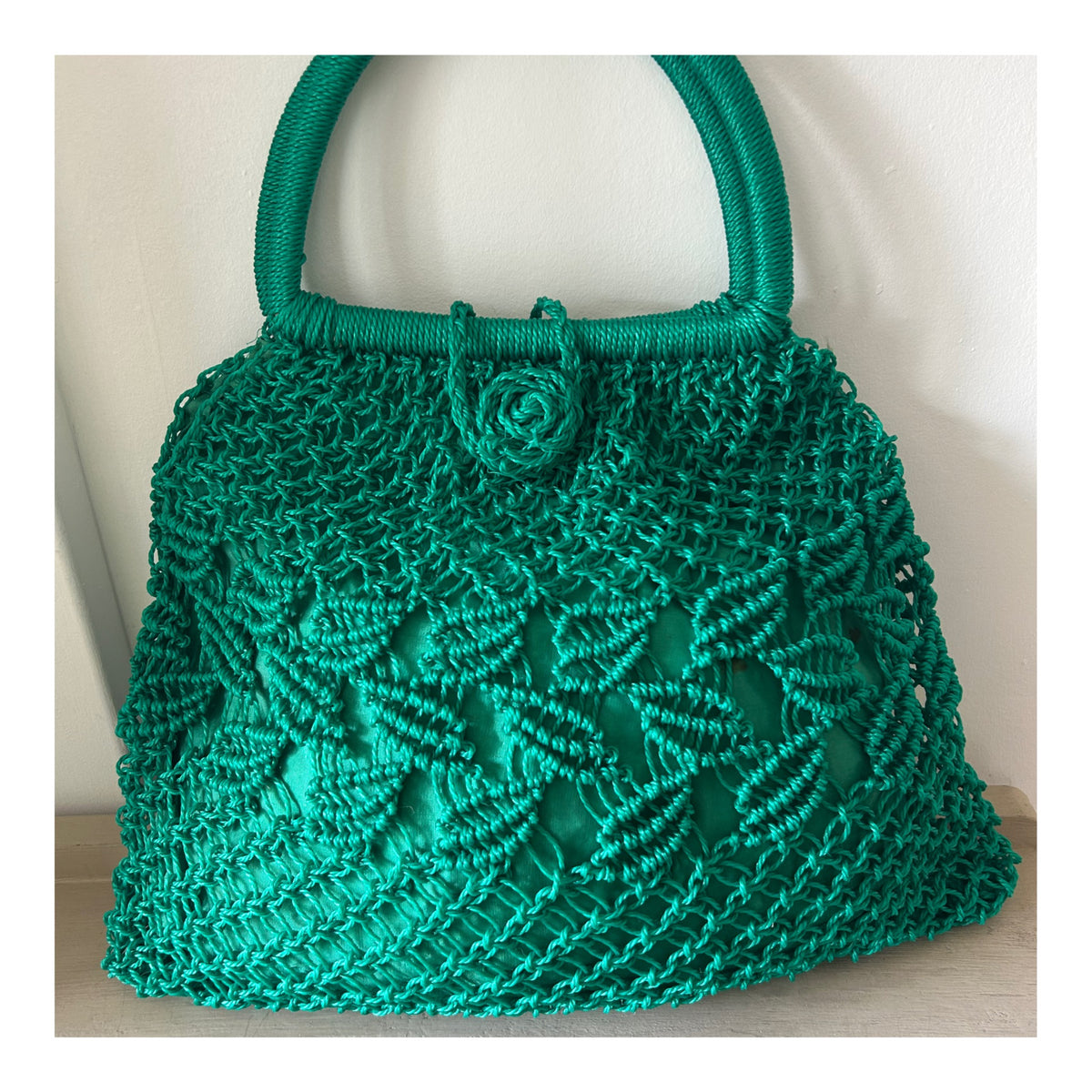Vintage 1960s Green Plastic String Macrame Shopping Tote Bag