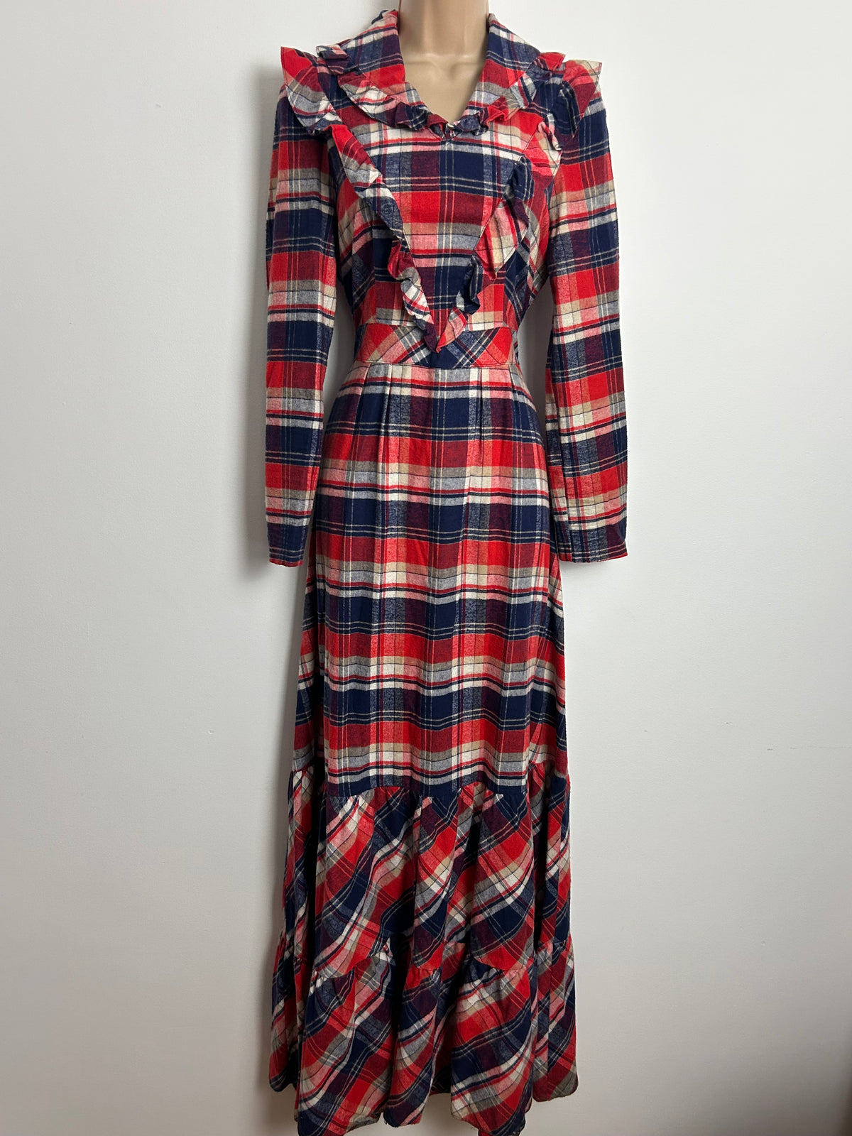 Vintage 1970s BETTY BARCLAY Size 10 Blue Red & White Check Flannel Cotton Tie Back Prairie Maxi Dress