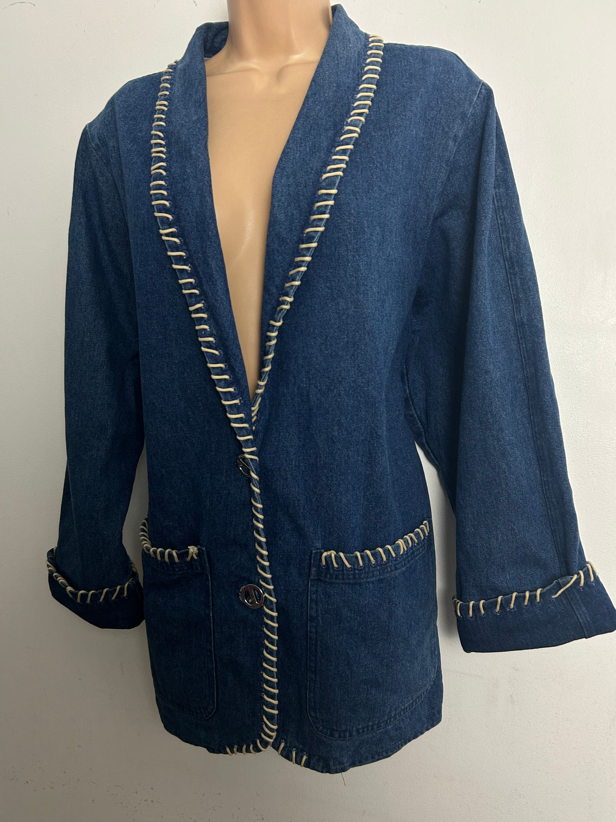 Vintage 1980s CAMBRIDGE DRY GOODS Size M (12-14) Denim Blazer With String Trim Detail