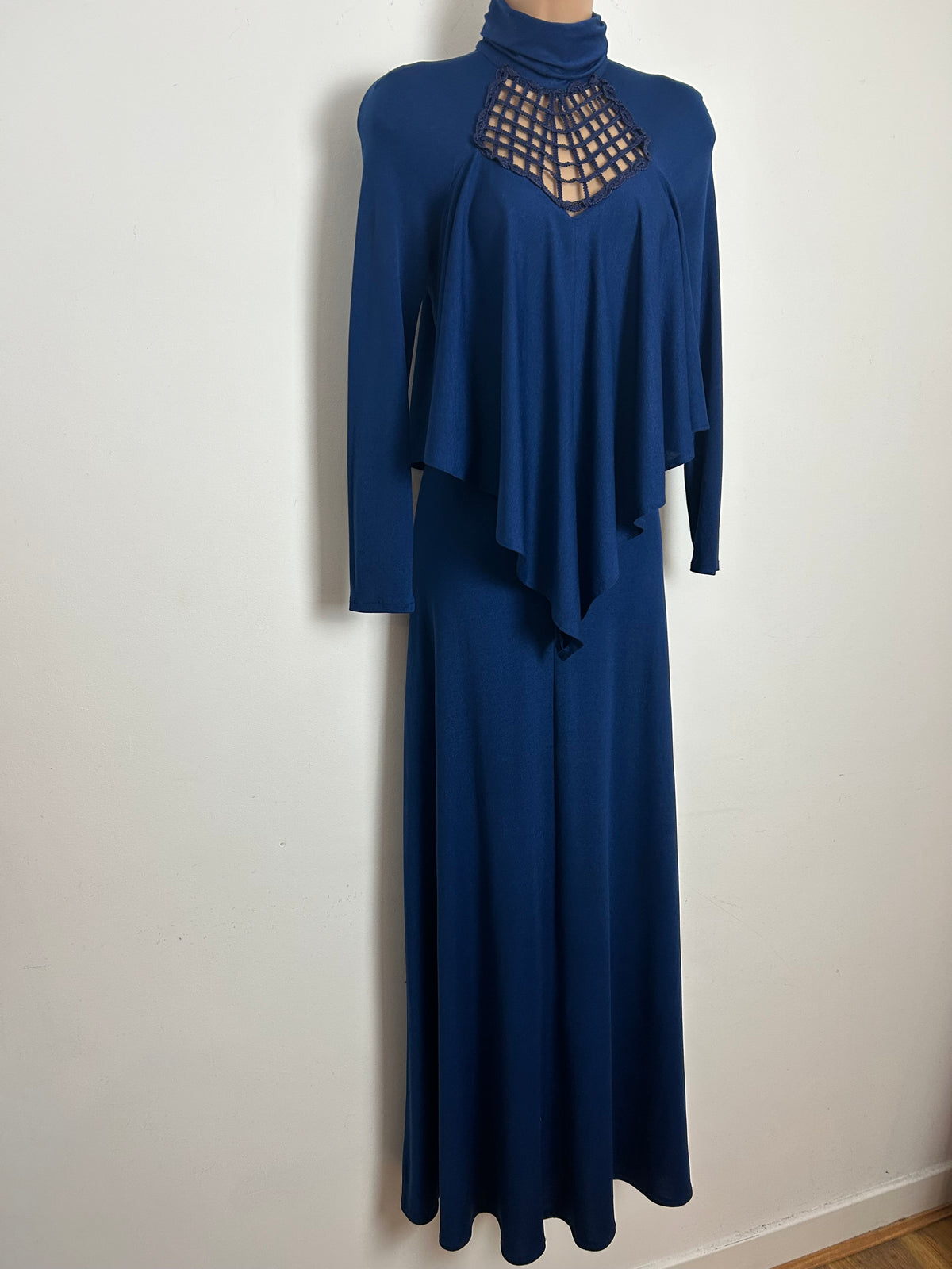 Vintage 1970s SHELANA Size 10 Navy Blue Lattice Neck Layered Long Sleeve Maxi Dress