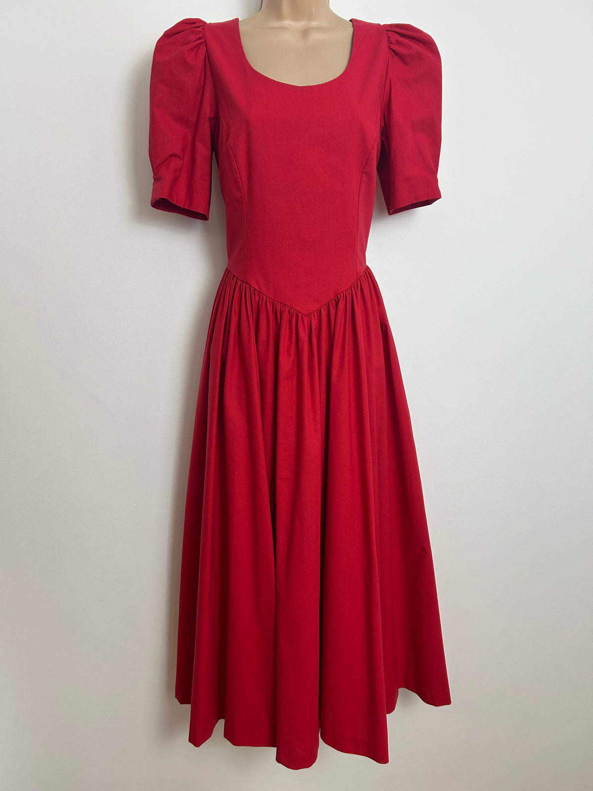 Vintage 1980s LAURA ASHLEY Size 10 (Size 14 On label) Red Open Bow Back Pleated Midi Dress