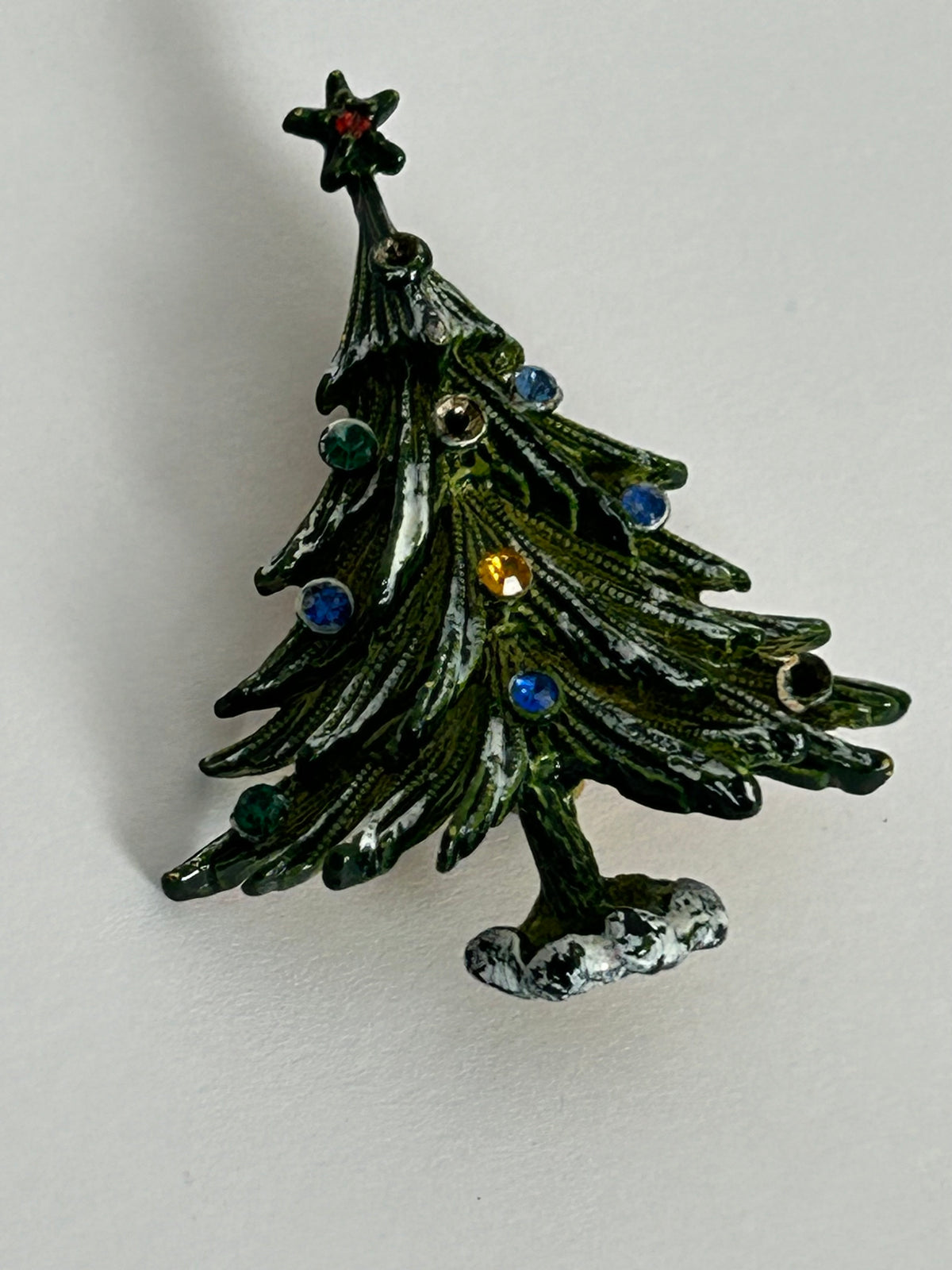 Vintage Gold Tone Cold Painted Blue & Pink Diamante Set Christmas Tree Pin Brooch