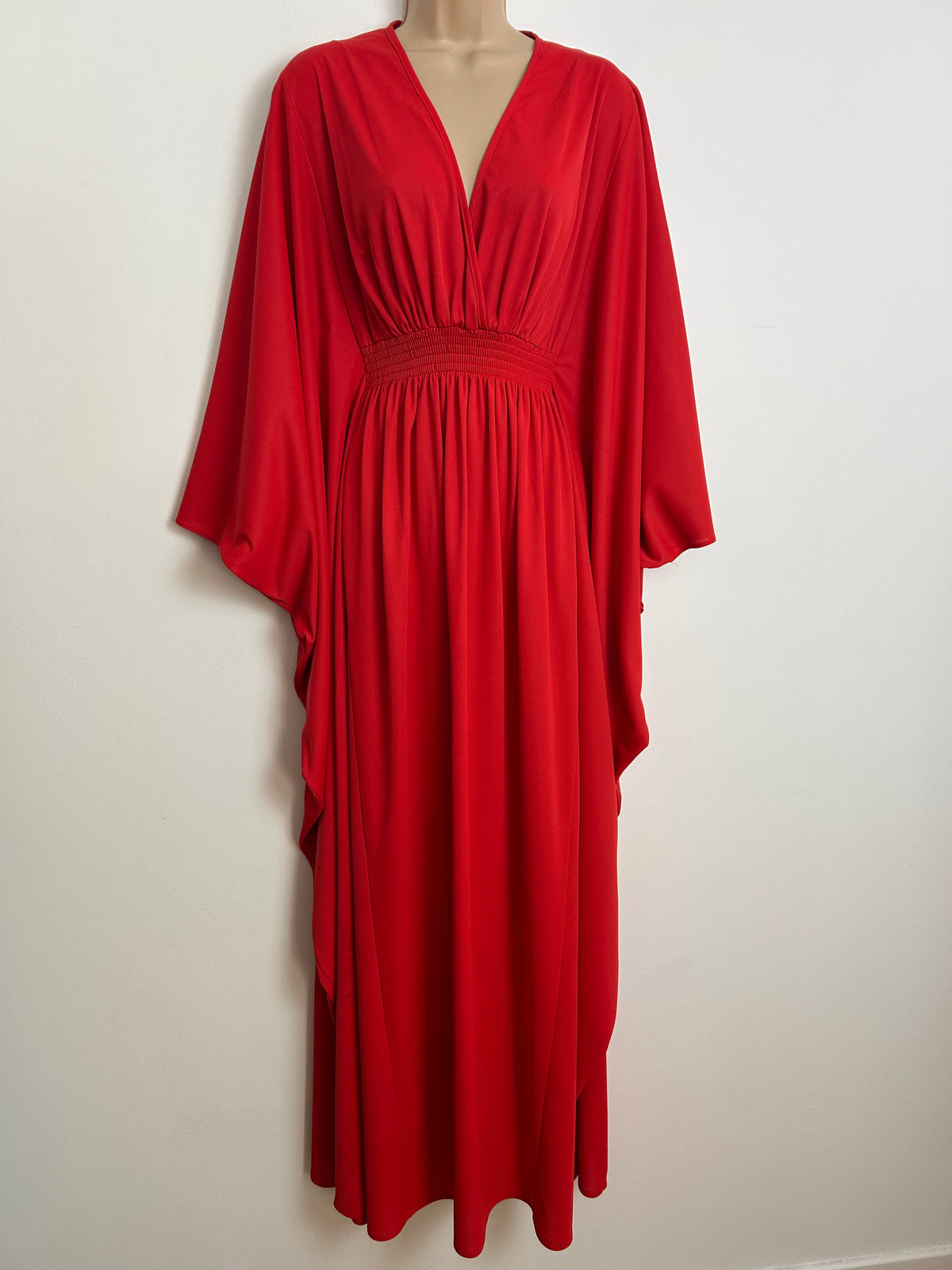 Vintage 1970s Size 8-10 Red Wide Sleeve Shirred Waist Kaftan Style Maxi Dress