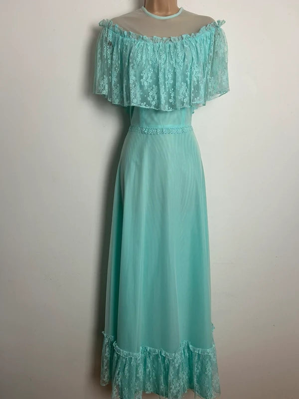 Vintage 1970s Size 6-8 Mint Green Nylon Lace Frill Prairie Boho Maxi Dress