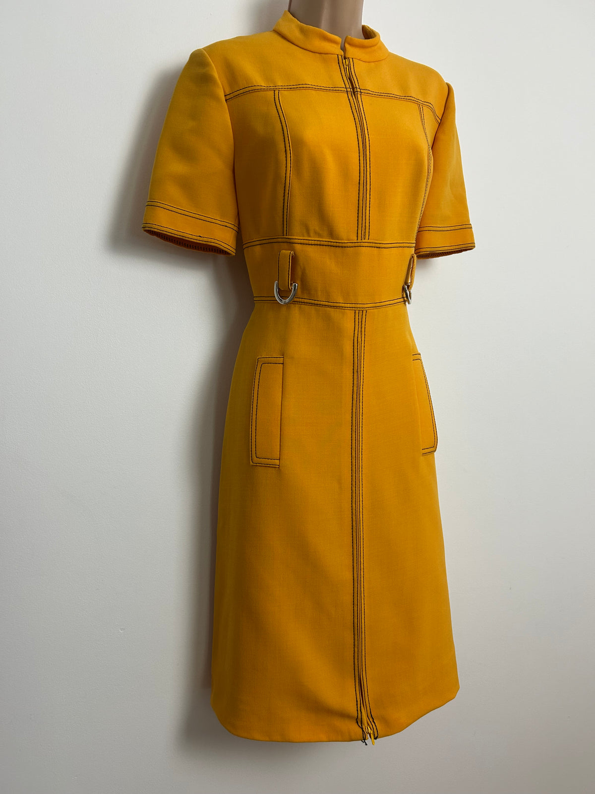 Vintage 1960s DOOLITTLE Size 8 Mustard Yellow & Black Stitch Detail Mod Dress