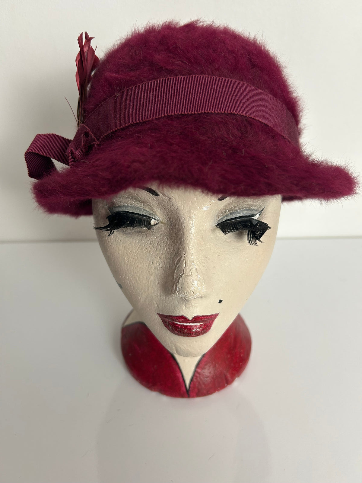 Vintage MARIE FRANCOISE, PARIS Red Wine Angora Mix Feather Detail Hat