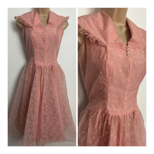 Vintage Early 1950s Size 6-8 Pale Pink Embroidered Floral Bardot Style Boned Party Prom Occasion Dress