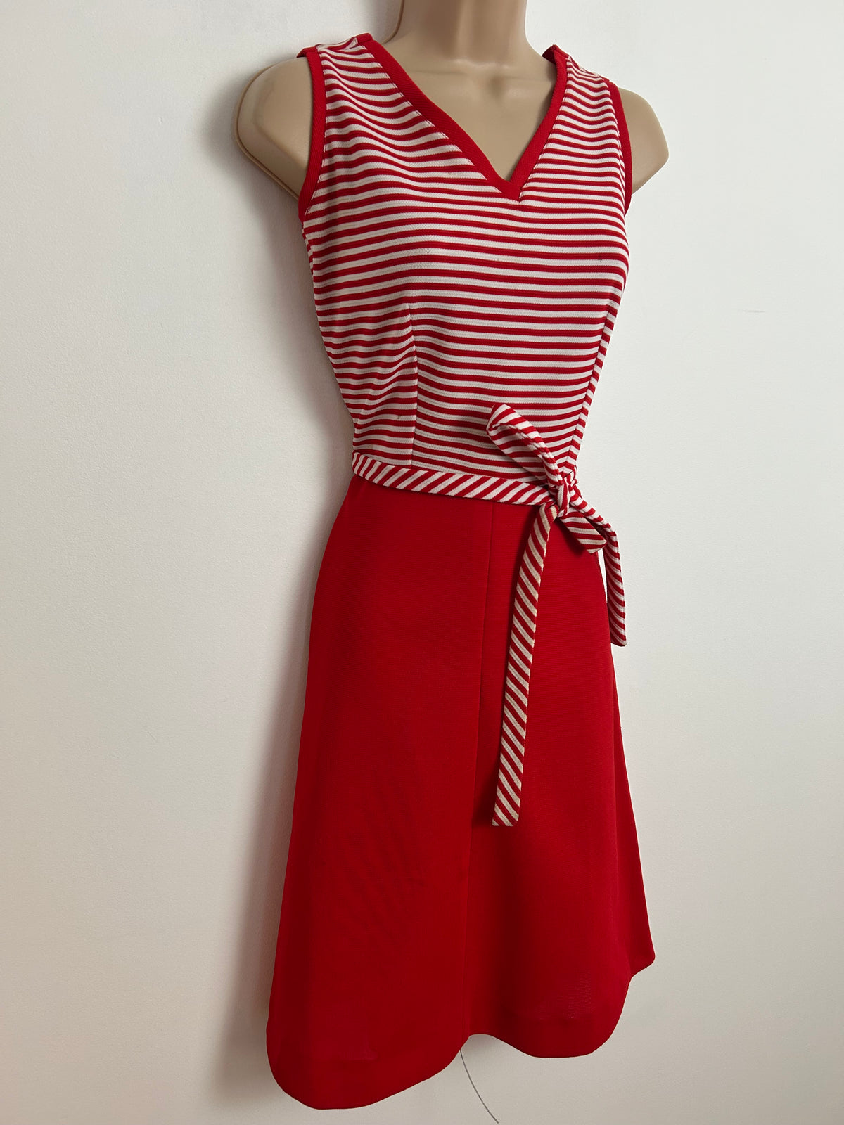 Vintage 1970s UK Size 8 Red & White Stripe Print Sleeveless Belted Flared Day Dress
