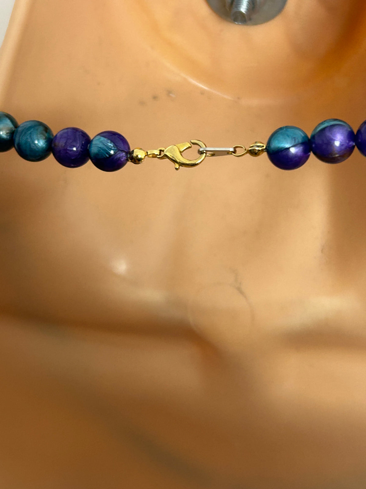 Vintage 1980s Teal Purple & Gold Colour Plastic Beaded Necklace