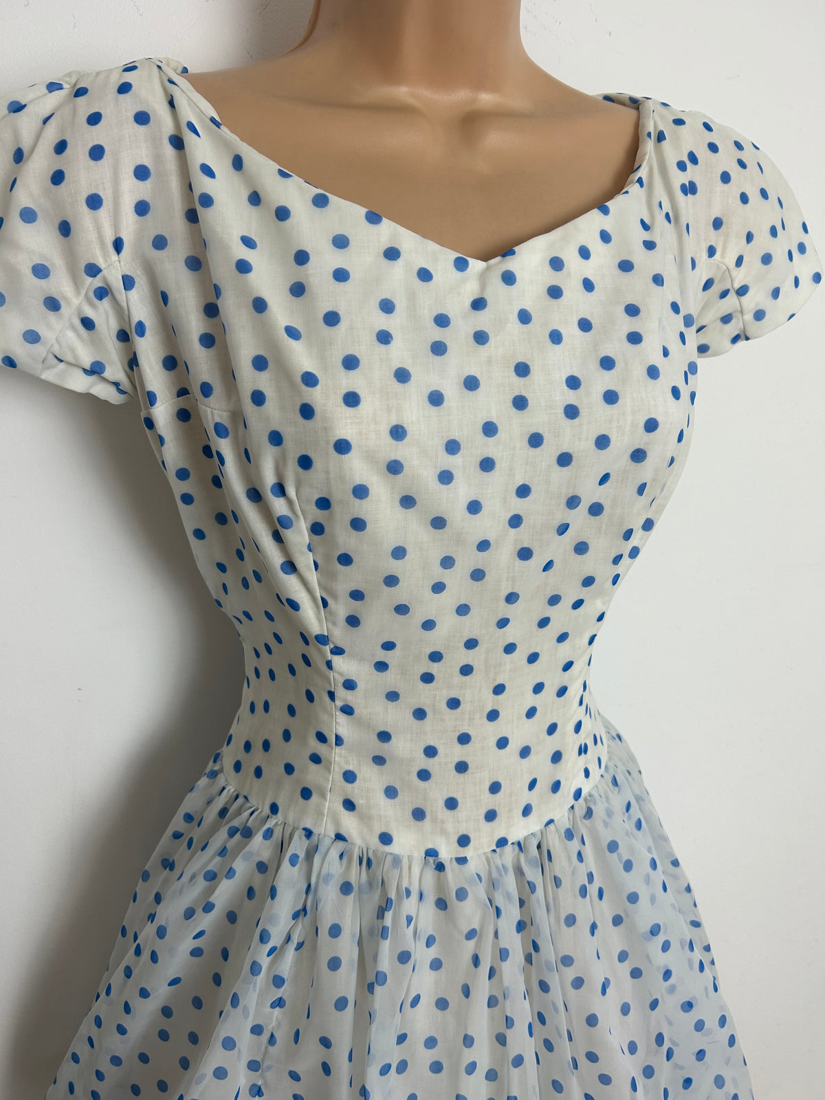 Vintage Late 1950s PECK & PECK Size 8 White & Blue Polka Dot Layered Party Prom Occasion Dress