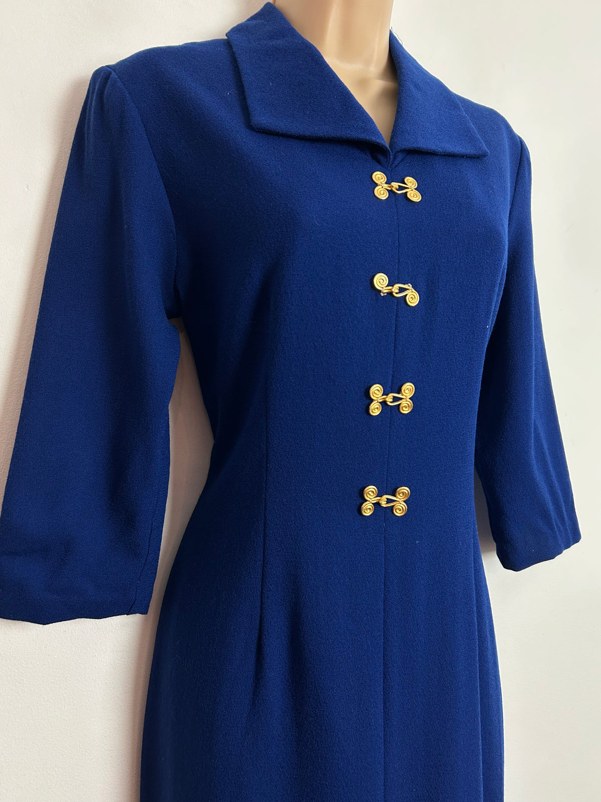 Vintage Early 1970s UK Size 8 Navy Blue Long Sleeve Wool Mix Long Sleeve Mod Day Dress