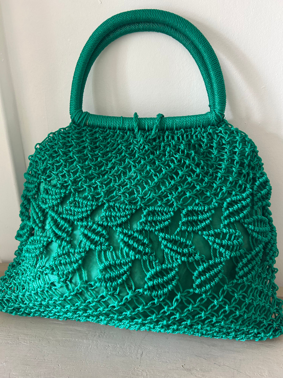 Vintage 1960s Green Plastic String Macrame Shopping Tote Bag