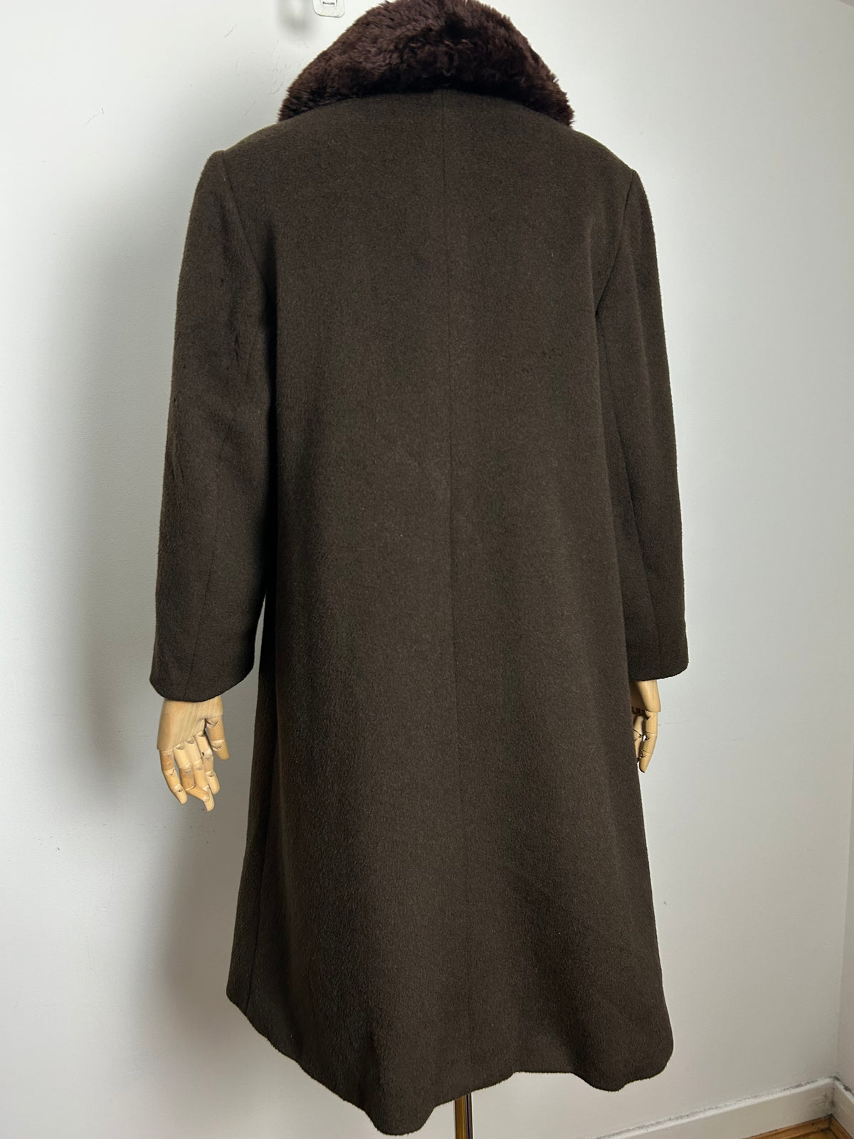 Vintage 1970s VARTEKS Size 12 Dark Brown Wool Mix Faux Fur Collar Winter Coat