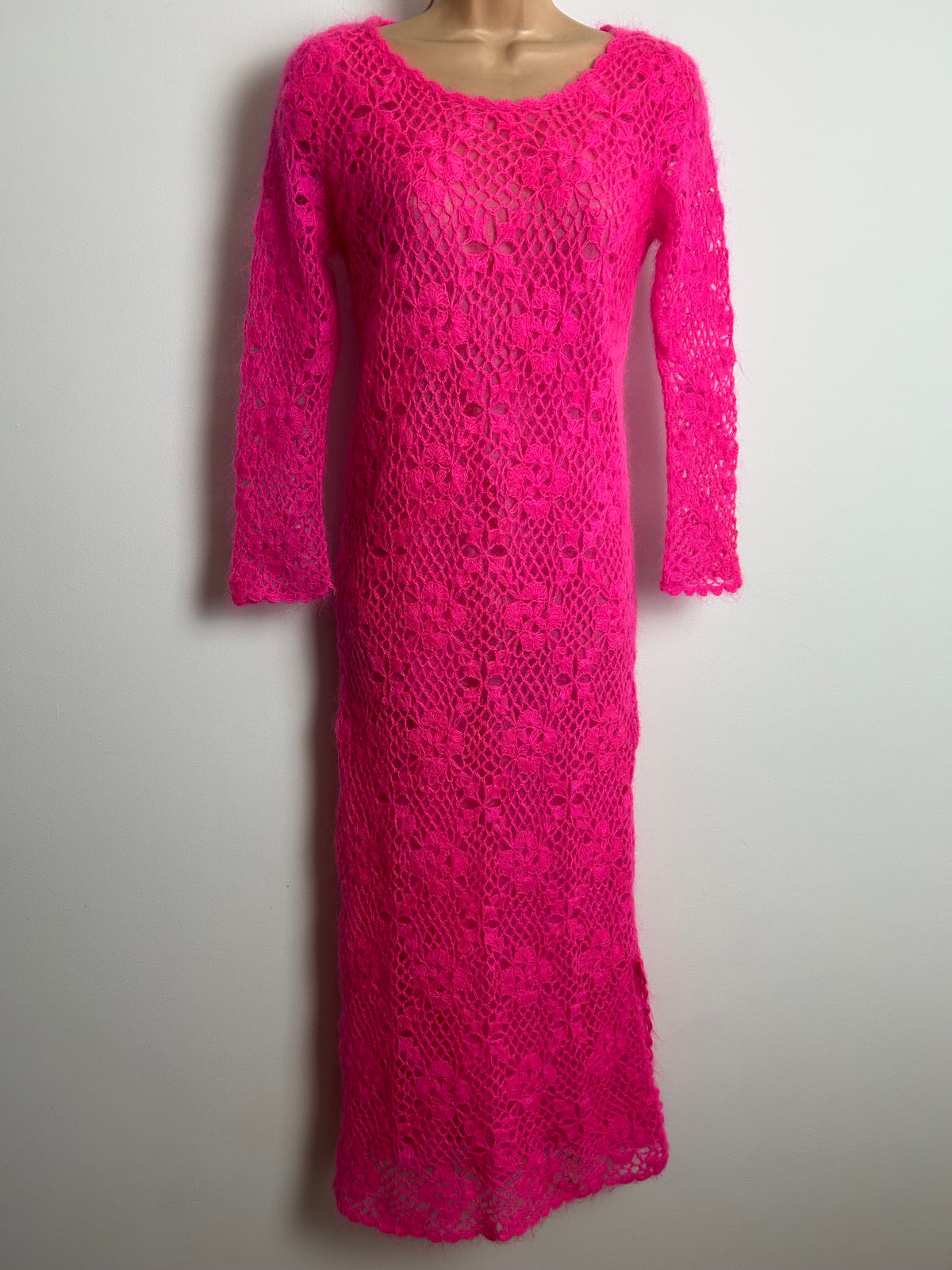 Vintage 1960s ELIZABETH MAI Made In Hong Kong Size 10-12 Beautiful Hand Crochet Hot Pink 100% Mohair Fully Lined Maxi Dress