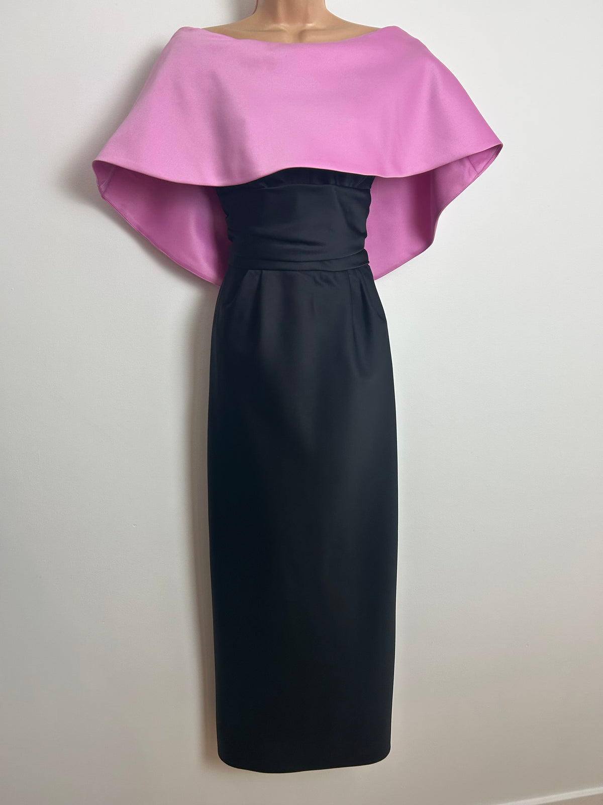 Vintage 1980s FRANK USHER Size 14 Black & Pink Low Back Shawl Collar Cocktail Gown