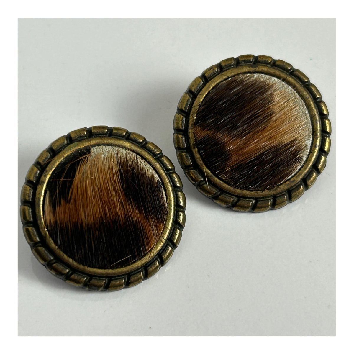 Vintage Gold Tone Base Metal Leopard Print Furry Clip On Earrings