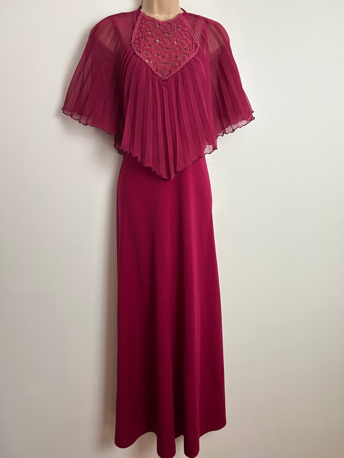 Vintage 1970s Size 12 Pretty Raspberry Pleated & Lace Cape Sleeve Boho Maxi Dress