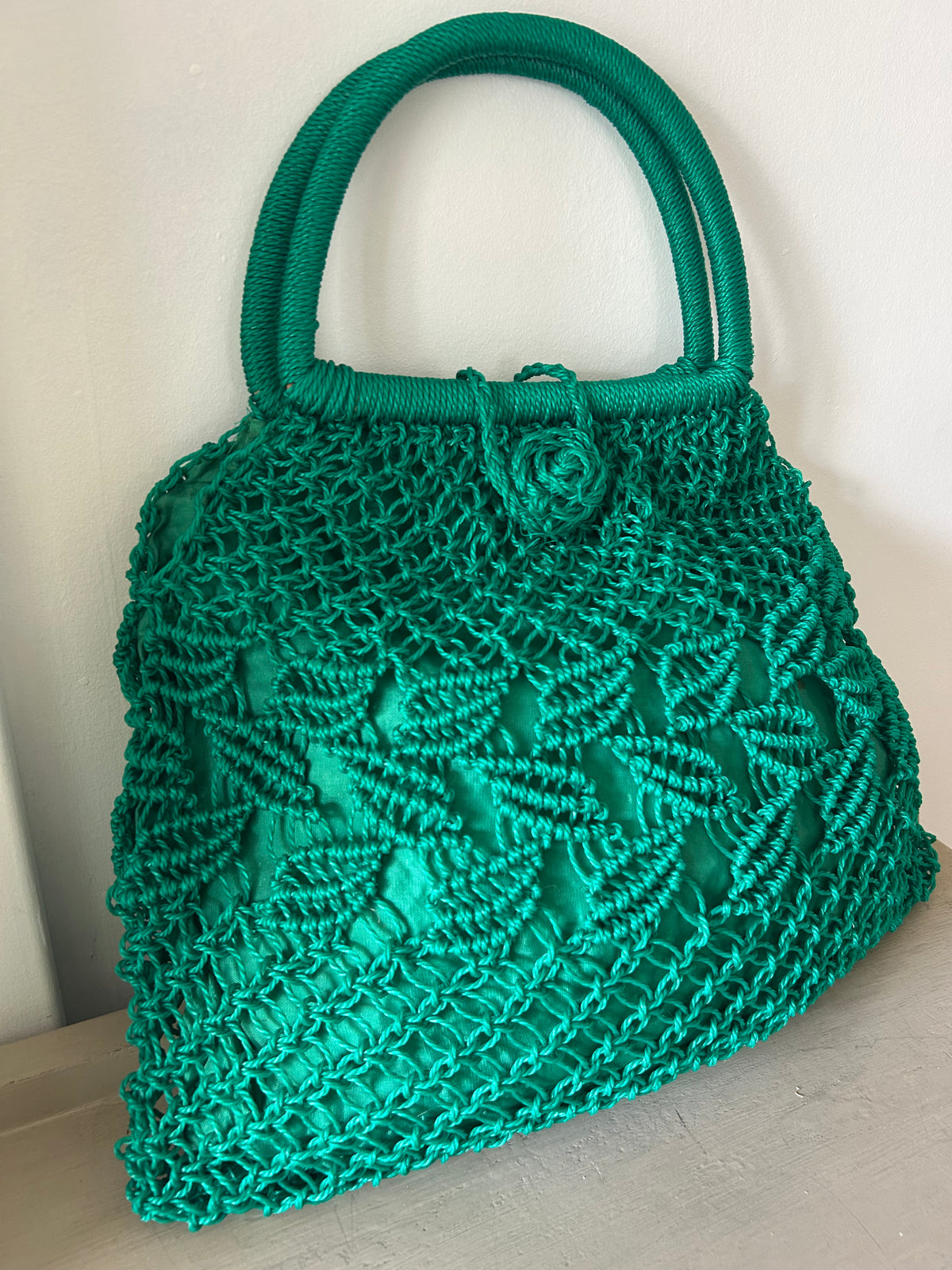 Vintage 1960s Green Plastic String Macrame Shopping Tote Bag
