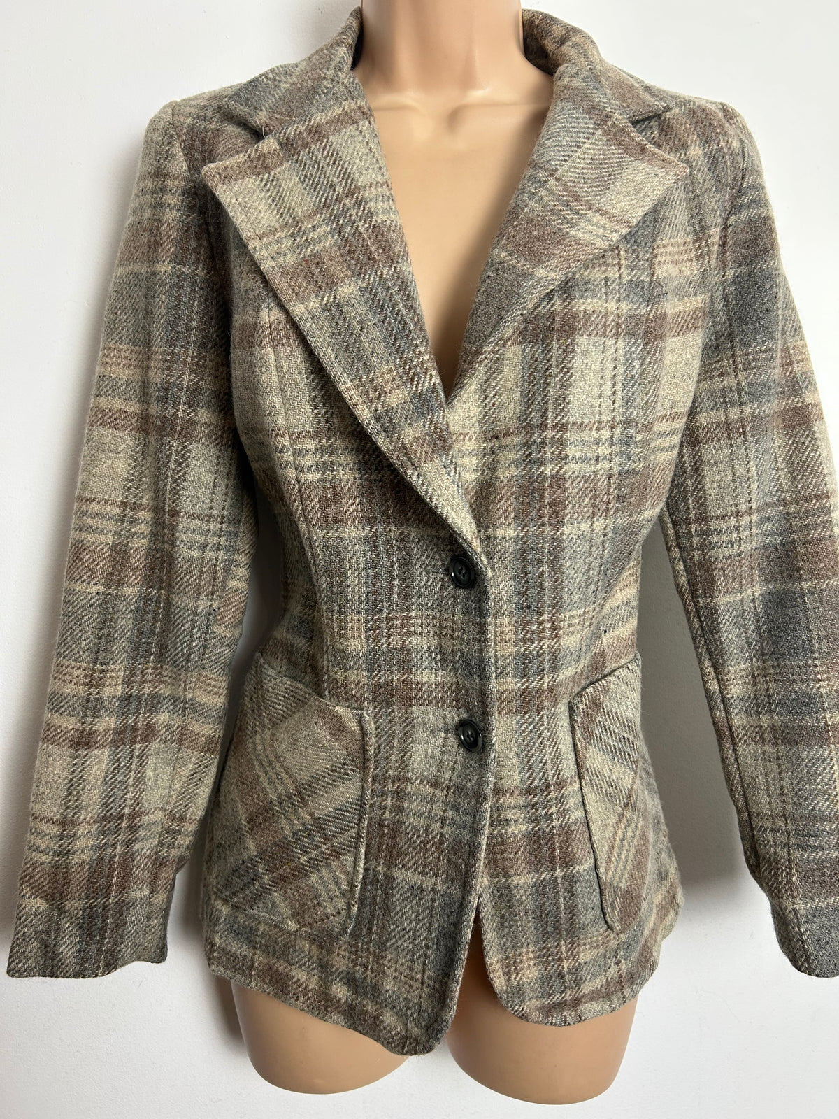 Vintage 1980s SWINGLES BY CONNECTIONS Size 10 Beige & Grey Tones Check Wool Mix Blazer