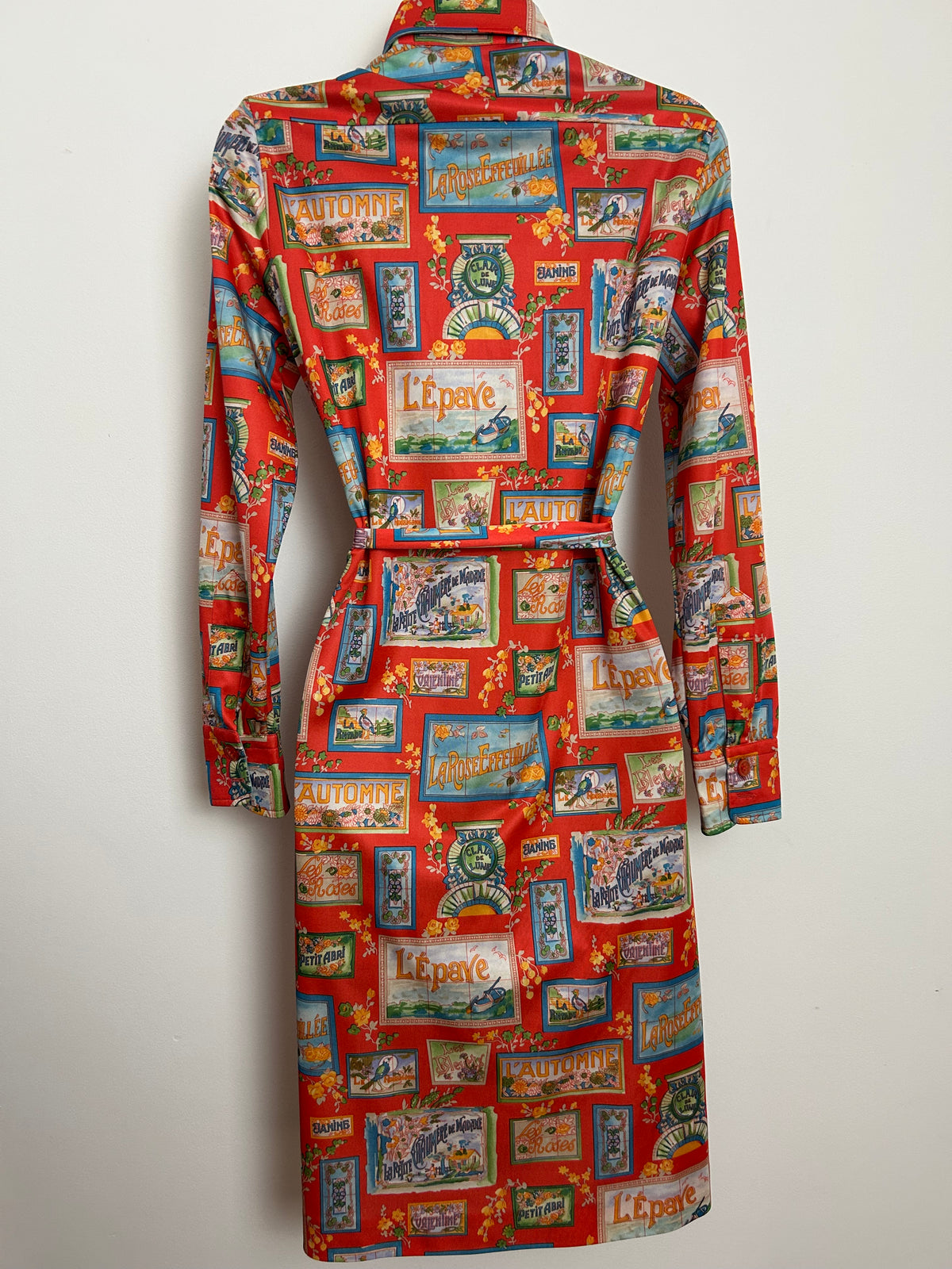 Vintage 1970s SHIRTMAKER Size 10 Red French Postcard Novelty Print Belted Shirt Dress
