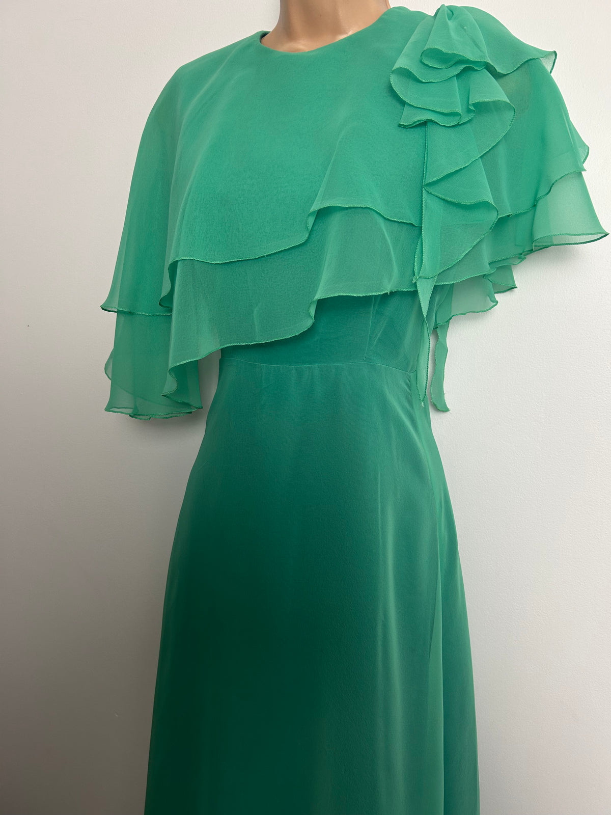 Vintage 1970s JOHN CHARLES Size 8-10 Jade Green Chiffon Layered Bodice Boho Occasion Maxi Dress