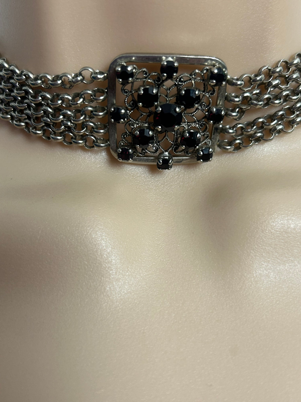 Vintage 1970s Silver Tone Multi Strand Purple Stone Set Small Choker Necklace