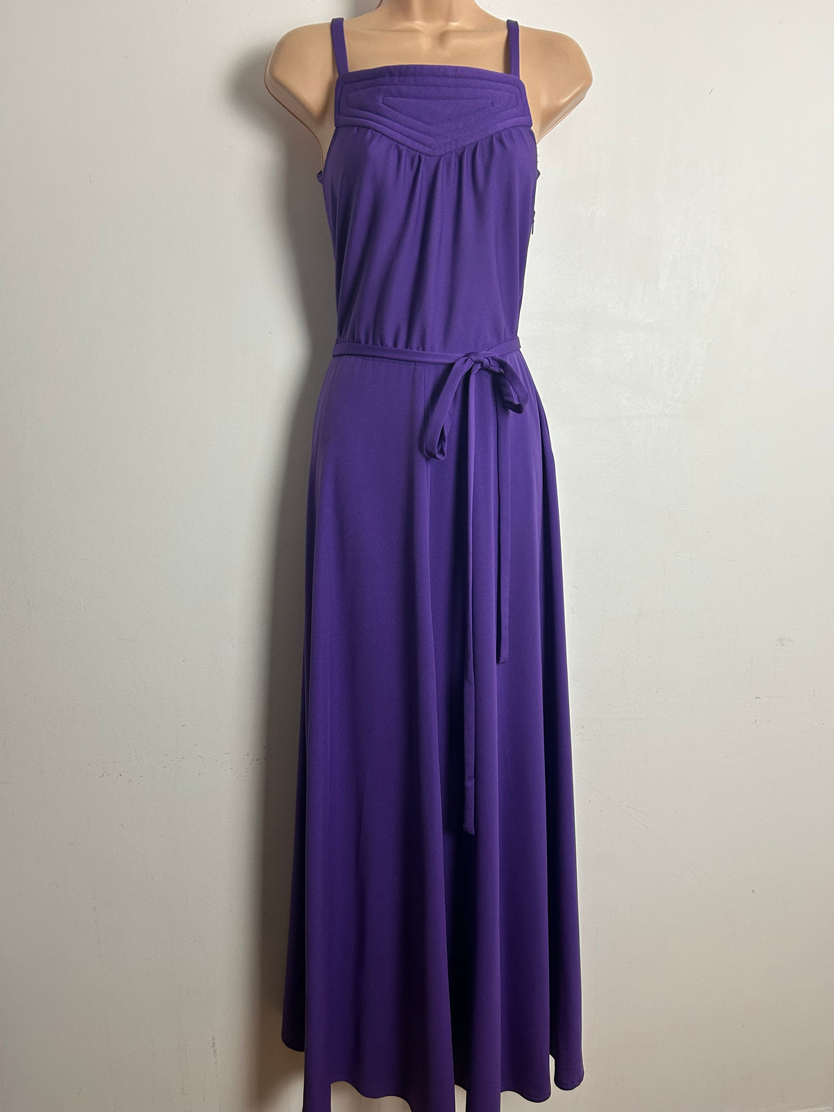 Vintage 1970s Size 6-8 Purple Sleeveless Stitch Panel Detail Maxi Dress