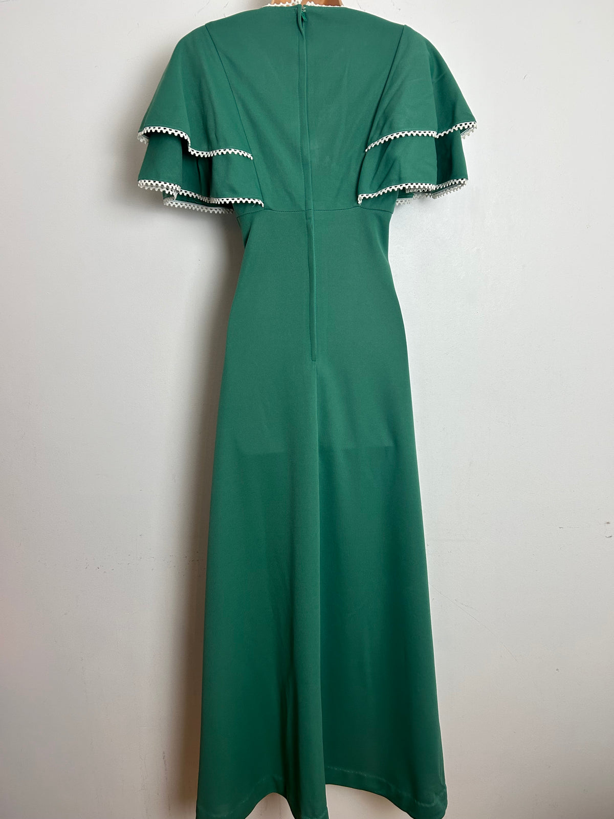 Vintage 1970s KEYNOTE Size 10 Green Double Layer Flutter Sleeve Boho Maxi Dress