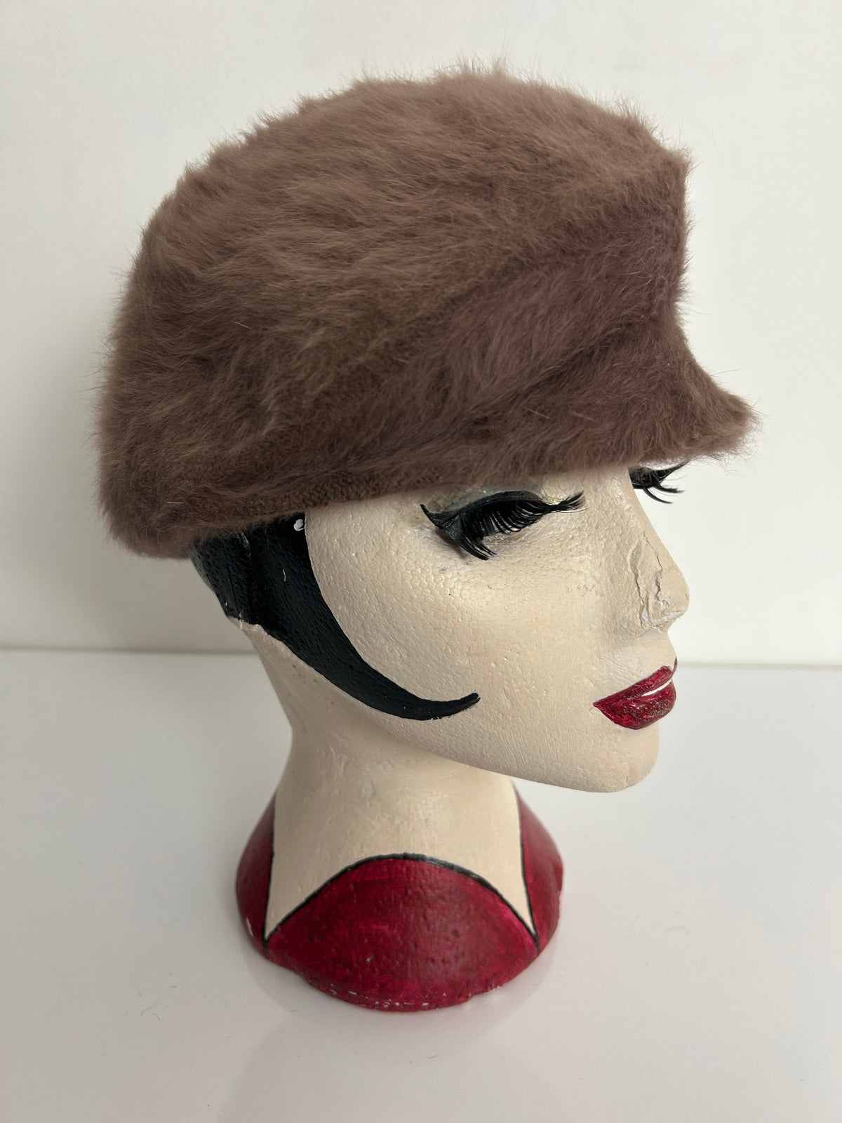 Vintage 1960s Fawn Brown Angora Mix Peaked Baker Boy Style Hat