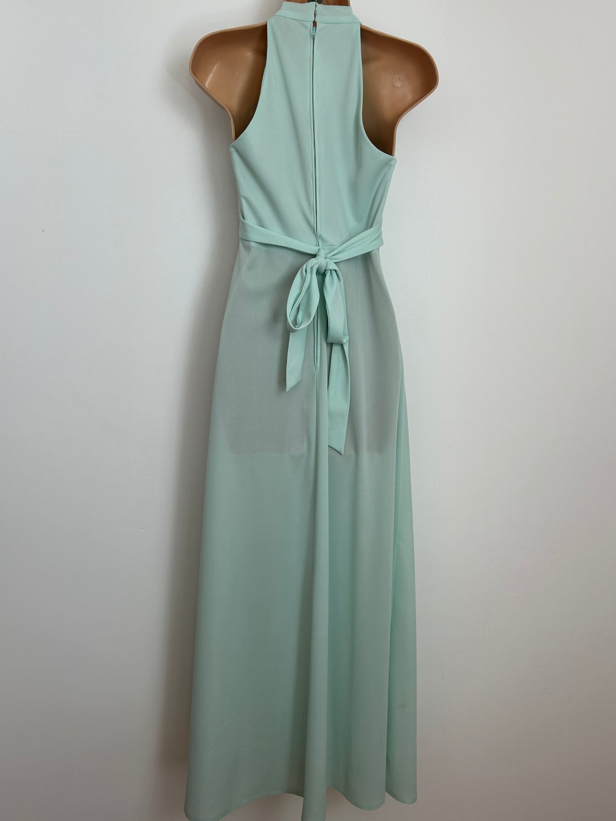 Vintage 1970s Size 6-8 Pale Mint Green Racer Back Lace Applique Detail Summer Maxi Dress