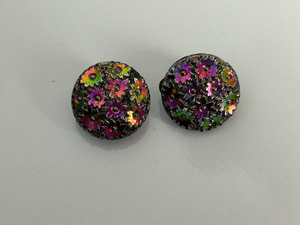 Vintage 1960s Cute Metal Pink & Green Iridescent Flower Clip On Earrings