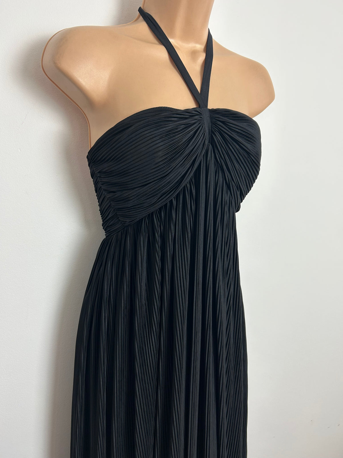 Vintage 1970s Size 8 Black Plisse Pleated Halter Open Back Empire Line Occasion Maxi Dress