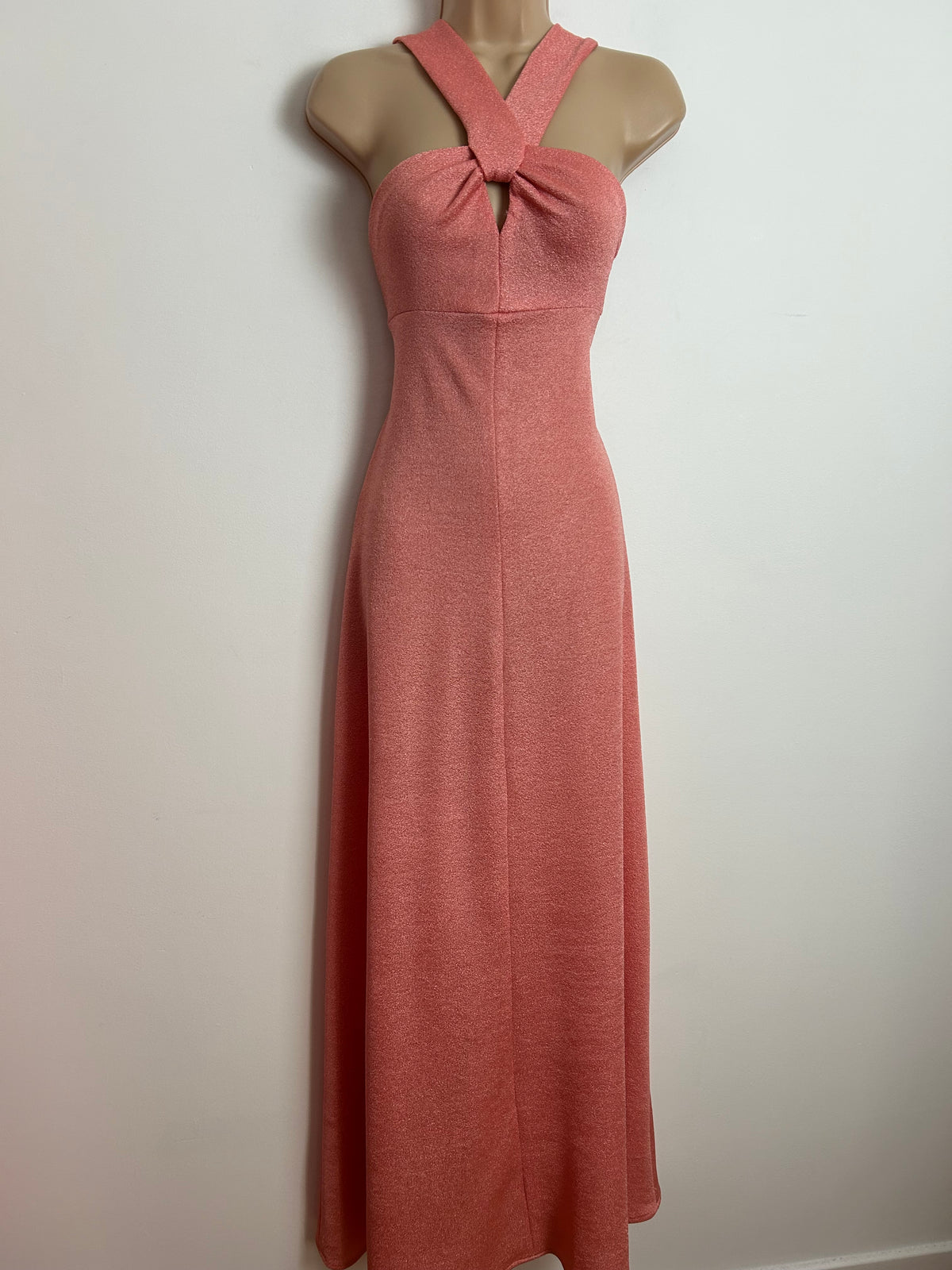 Vintage 1970s Size 10-12 Salmon Pink Twisted Halter Style Summer Occasion Maxi Dress