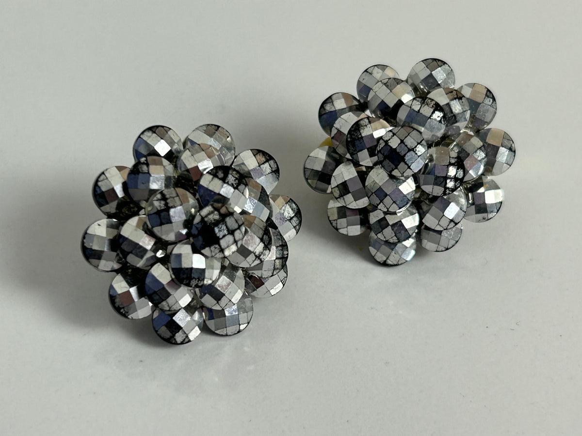 Vintage 1960s Gorgeous Silver Disco Ball Effect Cluster Clip On Earrings
