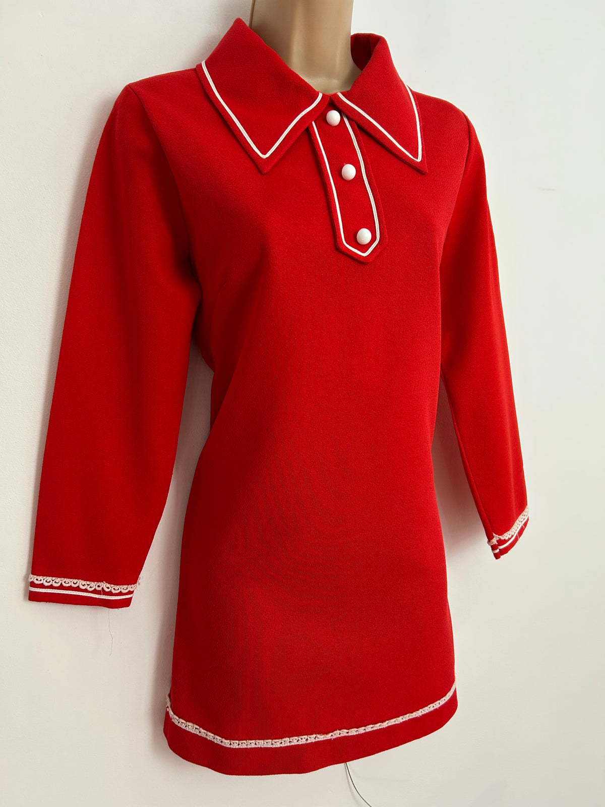 Vintage 1960s UK Size 10-12 Red Crimplene White Trim Mini Mod Shift Dress