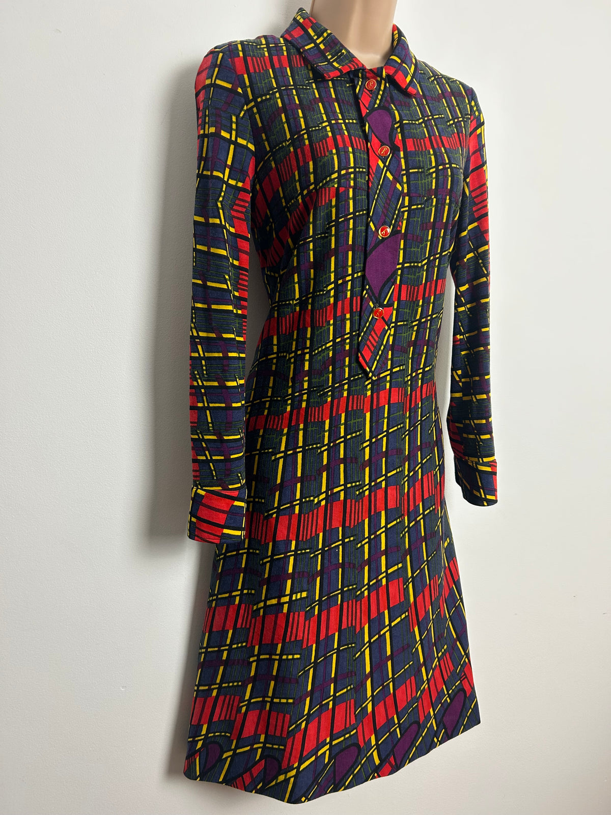 Vintage 1970s Size 10 Dark Blue Purple Red & Yellow Check Print Jersey Mod Shift Dress