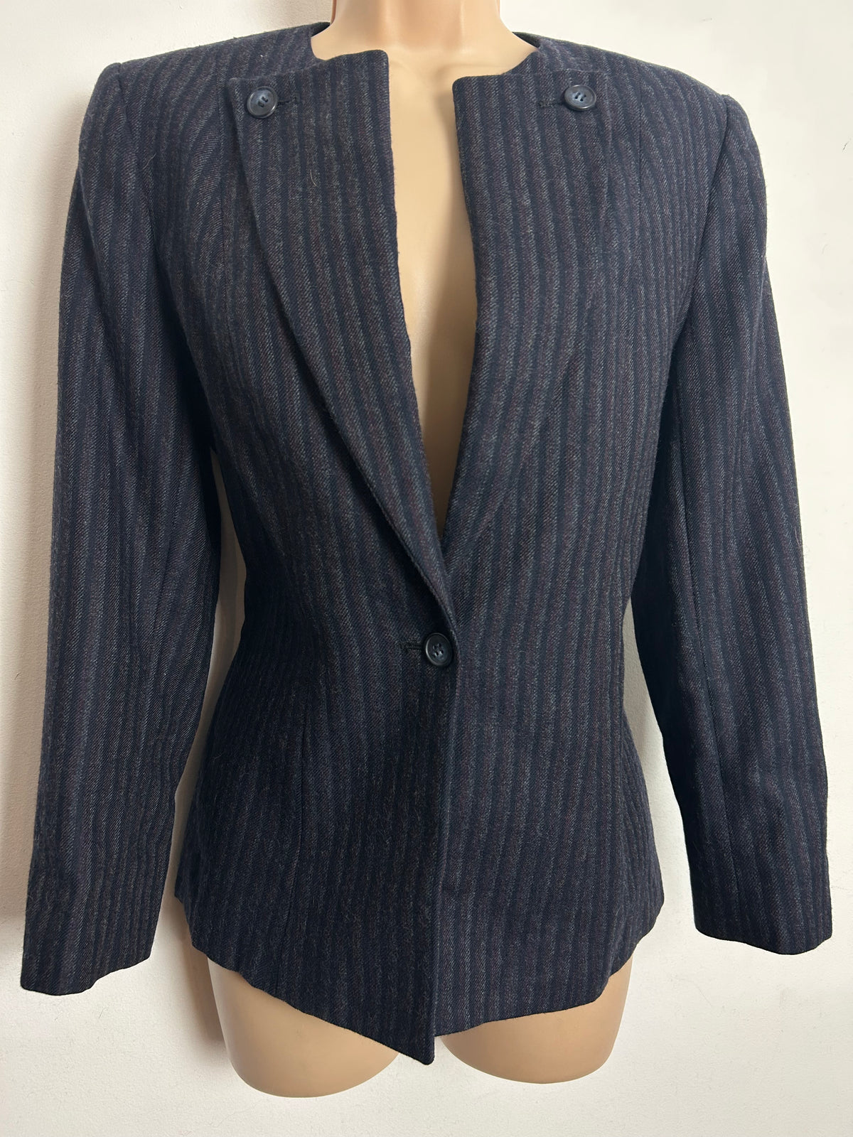 Vintage 1980s Size 10 Darkest Grey Stripe Wool Mix Button Collar Blazer