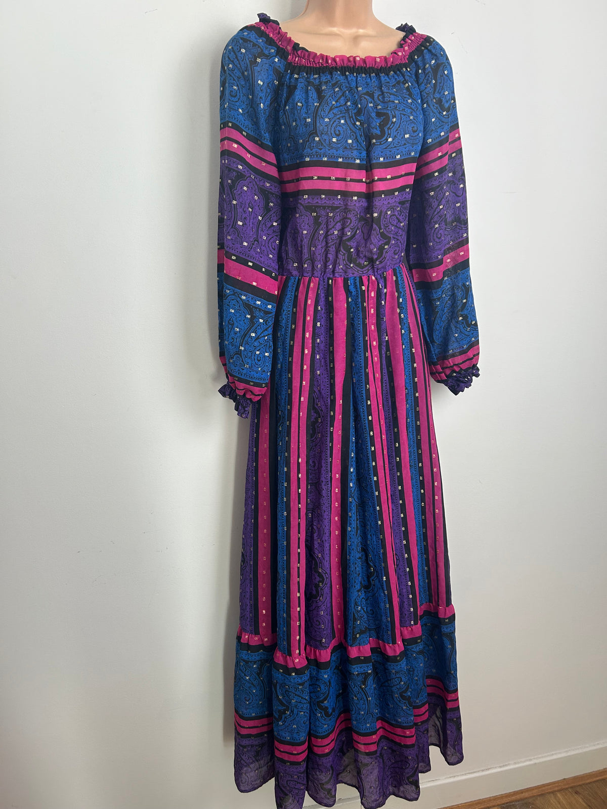 Vintage 1970s PEGGY LANE Size 10 Blue Purple Pink & Gold Stripe Lurex Occasion Dress